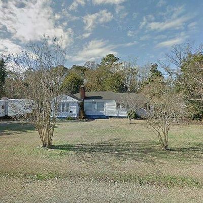 103 Hillcrest St, Havelock, NC 28532