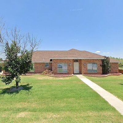 105 Maple St, Coahoma, TX 79511