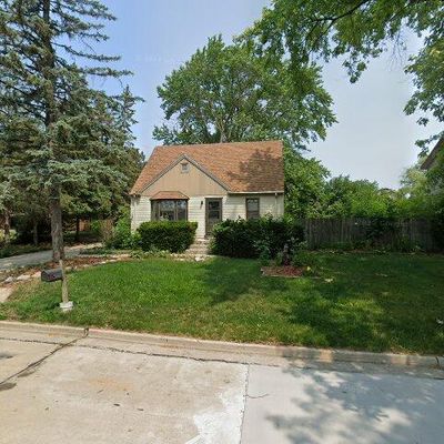 10516 W Euclid Ave, Milwaukee, WI 53227