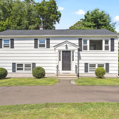 1055 Boston Post Rd, Madison, CT 06443