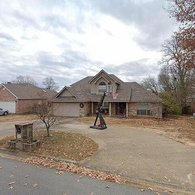 107 Chambord Dr, Maumelle, AR 72113