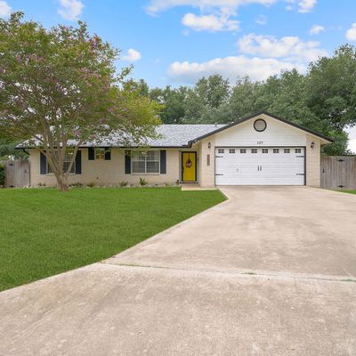 107 Summer Breeze, Castroville, TX 78009