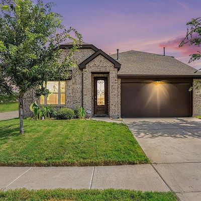 1077 Kingbird Ln, Alvarado, TX 76009