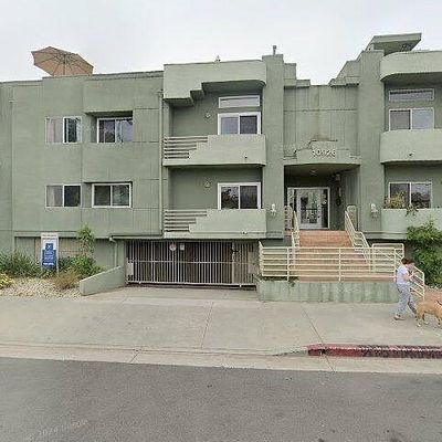 10926 Moorpark St #6, North Hollywood, CA 91602