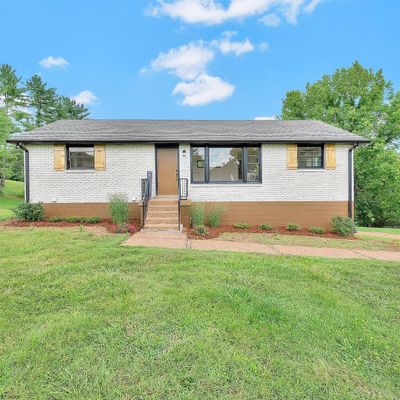 1220 Sussex Ct, Nashville, TN 37207