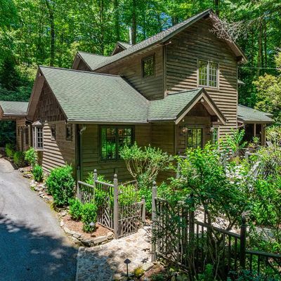 125 Dog Mountain Rd, Highlands, NC 28741