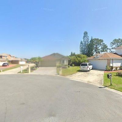 111 N Lake Ct, Kissimmee, FL 34743