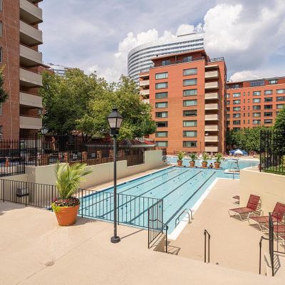 1121 Arlington Blvd #631, Arlington, VA 22209