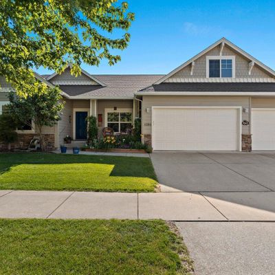 11384 N Rocking R Rd, Hayden, ID 83835