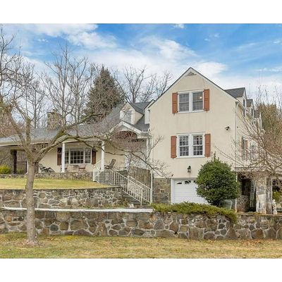 1145 Kitchawan Rd, Ossining, NY 10562