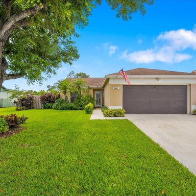 1441 Thornbank Ln, Royal Palm Beach, FL 33411