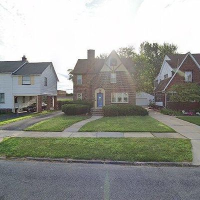 1467 Middleton Rd, Cleveland, OH 44121