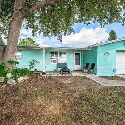 1511 Plum Tree Rd, Holiday, FL 34690