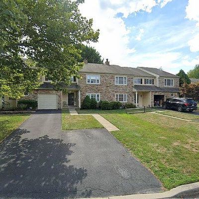 1512 Isaacs Ct, Ambler, PA 19002