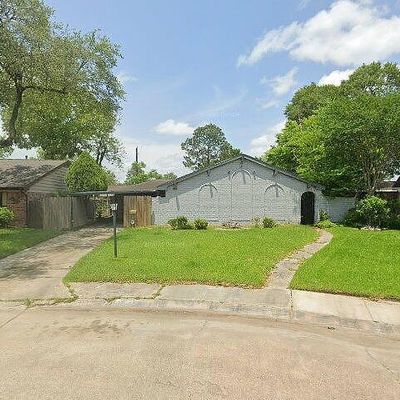 15322 E Barbara Cir, Houston, TX 77071