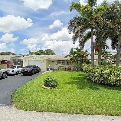 1541 Nw 79 Th Ave, Pembroke Pines, FL 33024