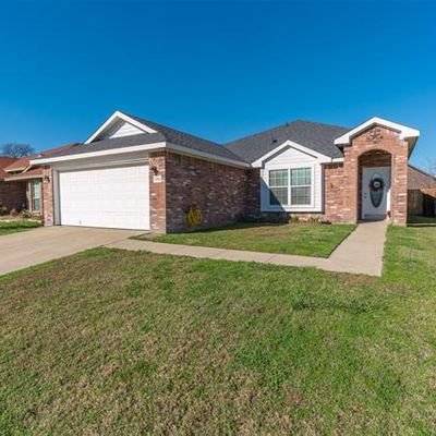 132 Lipan St, Greenville, TX 75402