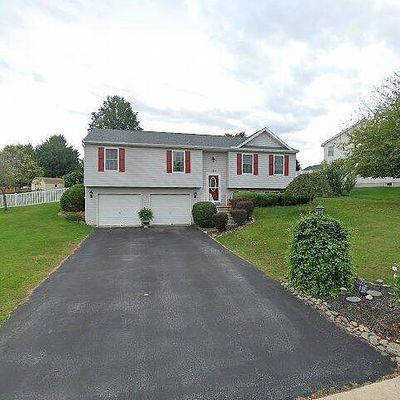 137 Berkshire Ln, Stewartstown, PA 17363