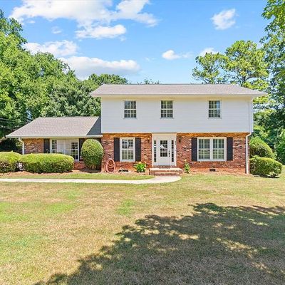 137 Lisa Ln, Dalton, GA 30720