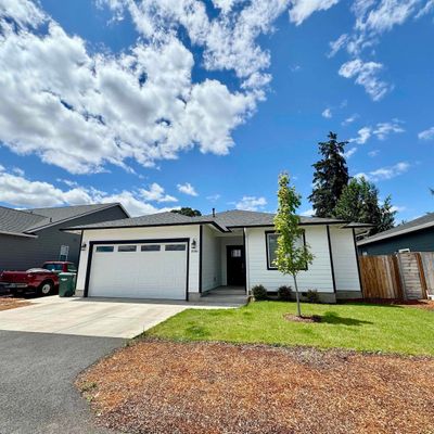 1406 Natalie Ct, Monmouth, OR 97361