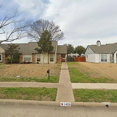 1423 Broadmoor Dr, Richardson, TX 75082