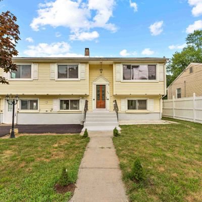 18 Jefferson Ln, East Hartford, CT 06118