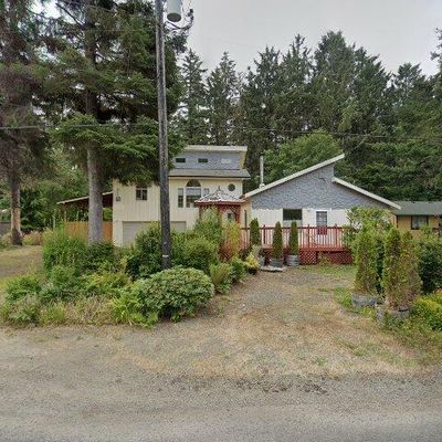 1808 194 Th St, Long Beach, WA 98631