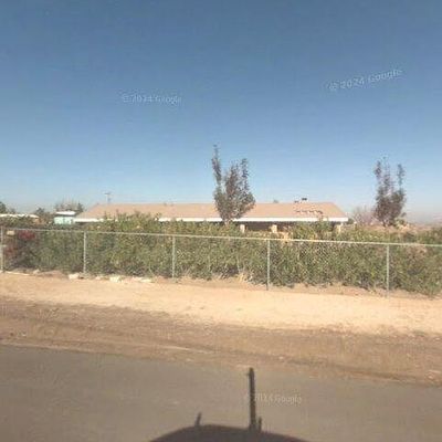 18530 Eucalyptus St, Hesperia, CA 92345