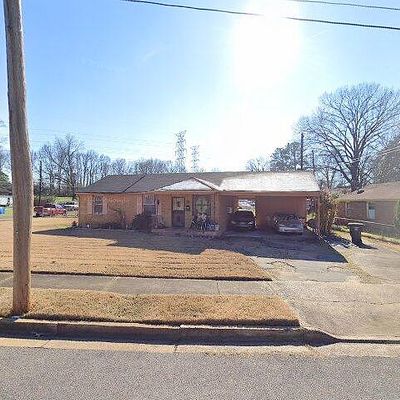 1883 Grand Opera Rd, Memphis, TN 38106