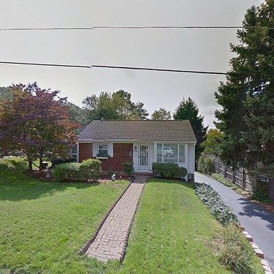 1905 Fox Ave, Beaver Falls, PA 15010