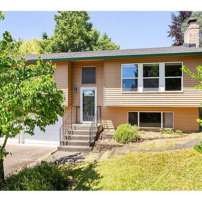 1916 Nw 106 Th St, Vancouver, WA 98685