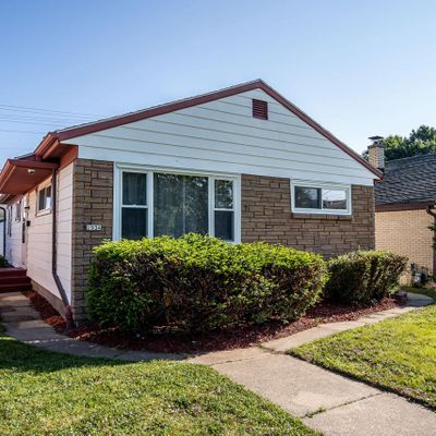 1934 W Congress St, Milwaukee, WI 53209