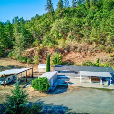 1991 Se Ichabod St, Roseburg, OR 97470