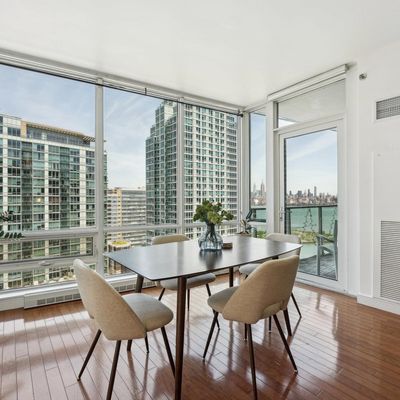 20 Newport Pkwy #2010, Jersey City, NJ 07310