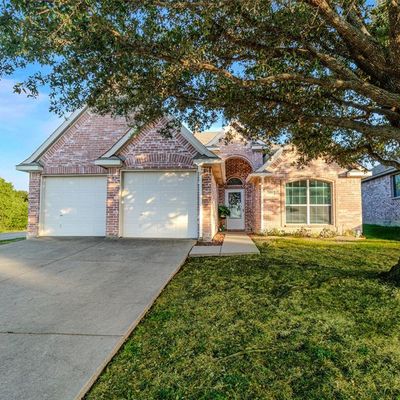 200 Creekwood Dr, Princeton, TX 75407