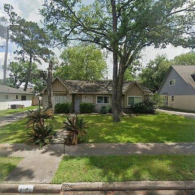 2003 Briarcreek Blvd, Houston, TX 77073