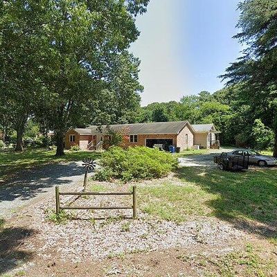 1635 Tyndall Point Rd, Gloucester Point, VA 23062