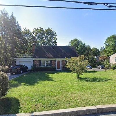 1638 Euclid Dr, Lancaster, PA 17601