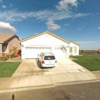 1640 Dutch Corner Dr, Newman, CA 95360