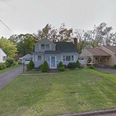 17 Lydall Rd, East Hartford, CT 06118