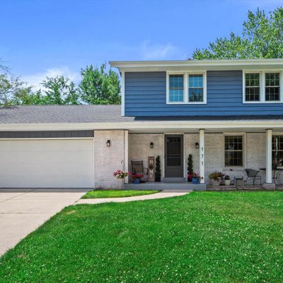 171 Westminster Sq, Racine, WI 53402