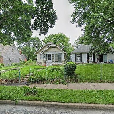 2247 E 69 Th Ter, Kansas City, MO 64132