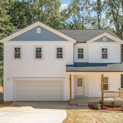 229 Deerfield Dr, Mount Holly, NC 28120