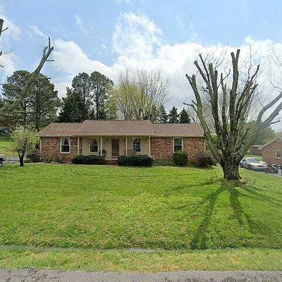 2317 Woodmont Dr, Springfield, TN 37172