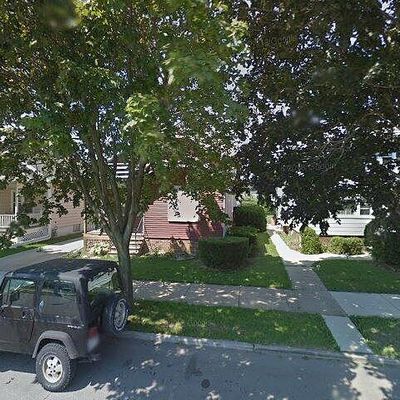 2414 Geneva St, Racine, WI 53402