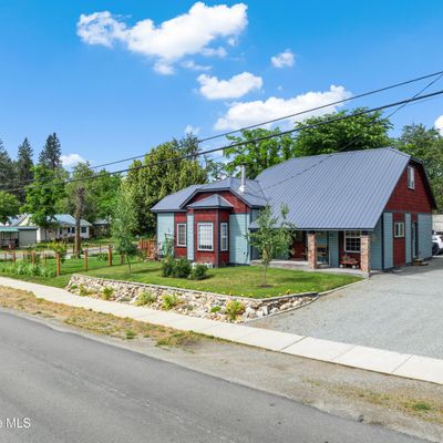 244 4 Th St, Priest River, ID 83856