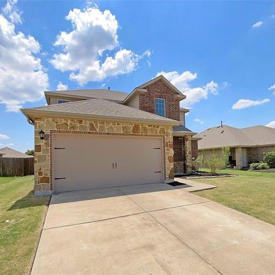 204 Gallop Ct, Waxahachie, TX 75165