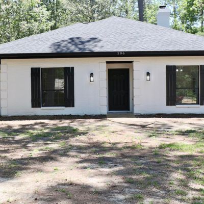 206 Redbud Trl, Brandon, MS 39047