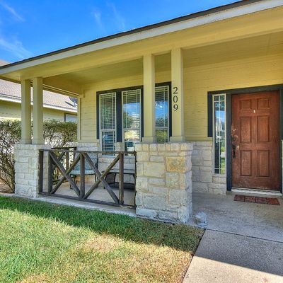 209 Holmstrom St, Hutto, TX 78634