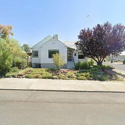 209 W 3 Rd Ave, Ritzville, WA 99169